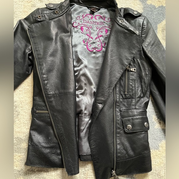 Danier Leather Motojacket - Picture 4 of 5